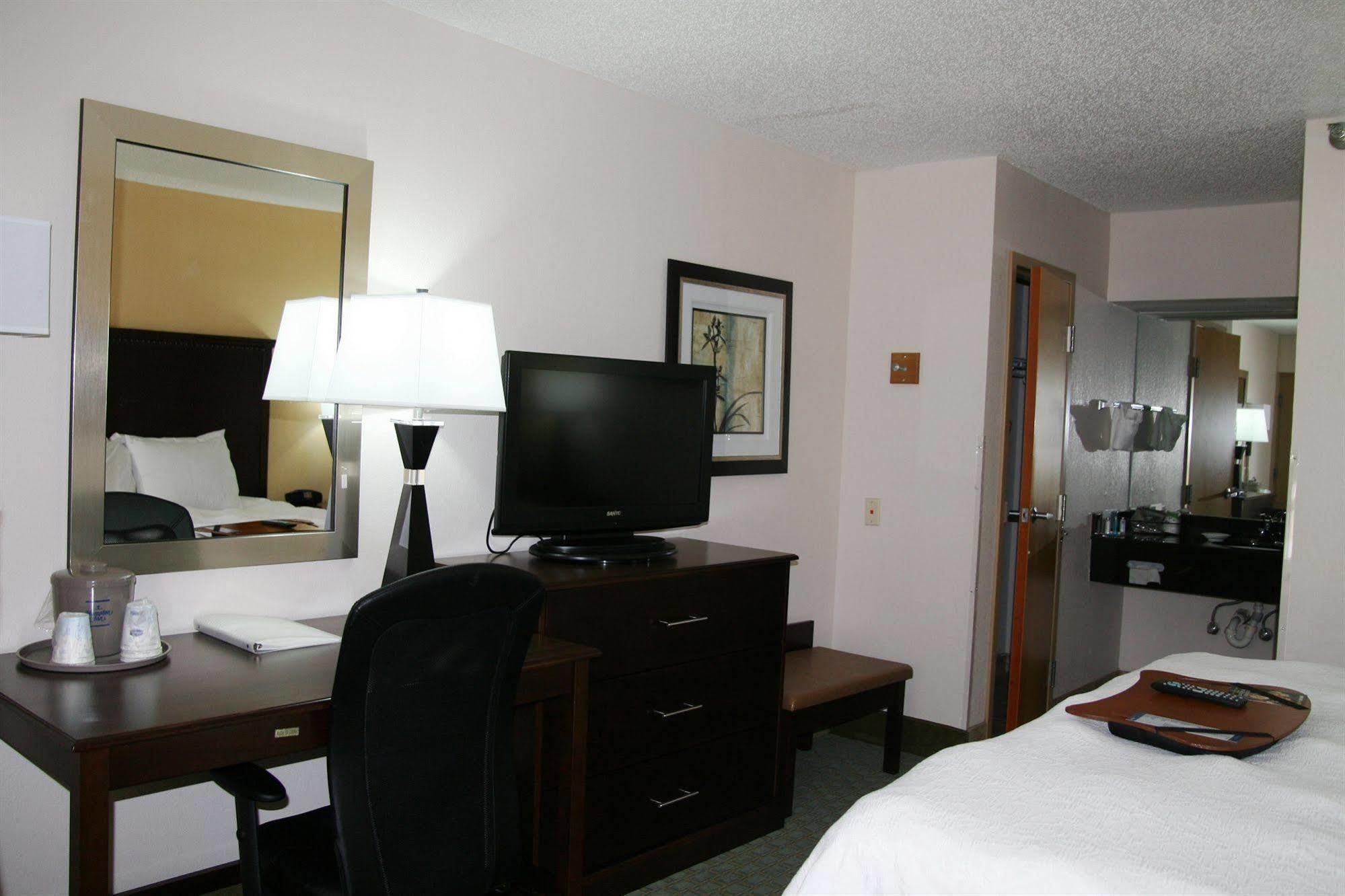 Baymont By Wyndham Fort Walton Beach Mary Esther Habitación foto