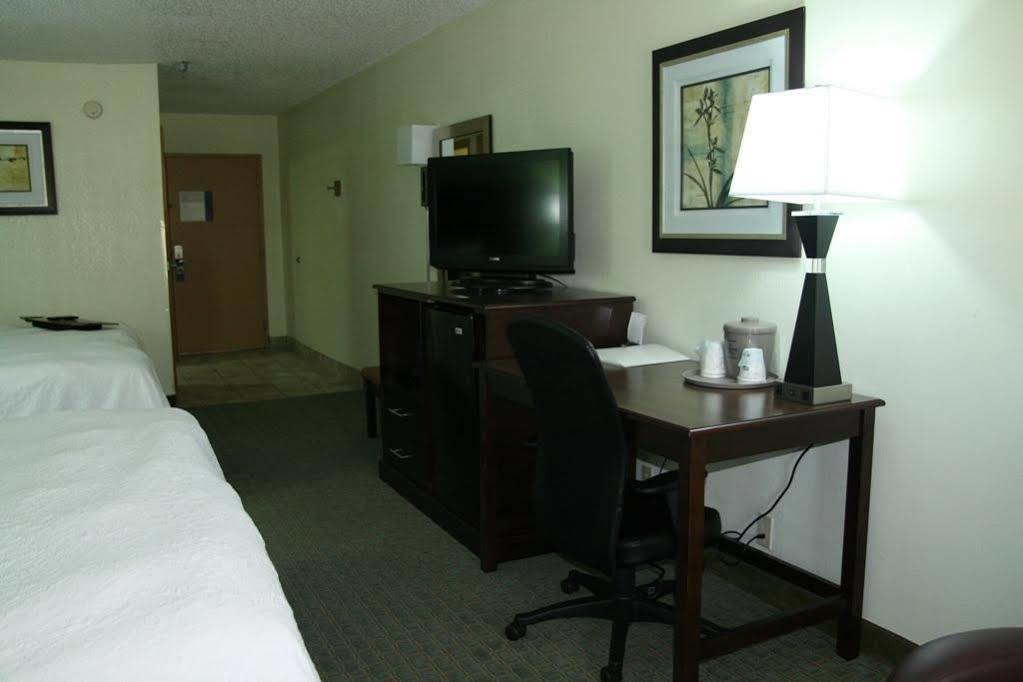 Baymont By Wyndham Fort Walton Beach Mary Esther Habitación foto